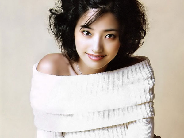 韩彩英明星经纪公司